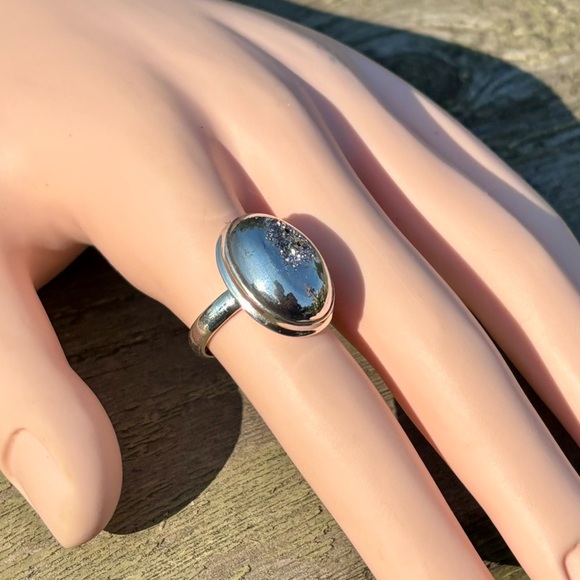 Platinum Aura Druzy Ring